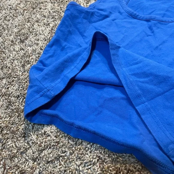 Blue tank - Picture 3 of 3